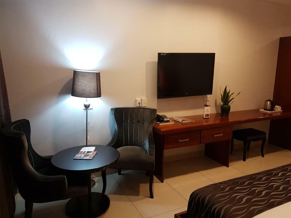 Paddy'S Hotel & Apartments Port Moresby Kültér fotó